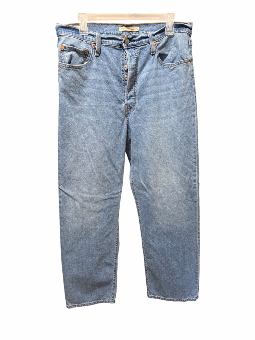 Levi's Women's Light Wash Straight-Leg Jeans
